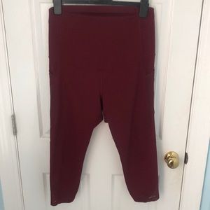 Old Navy Elevate Maternity Leggings